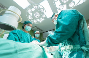 Une image contenant chambre d’hôpital